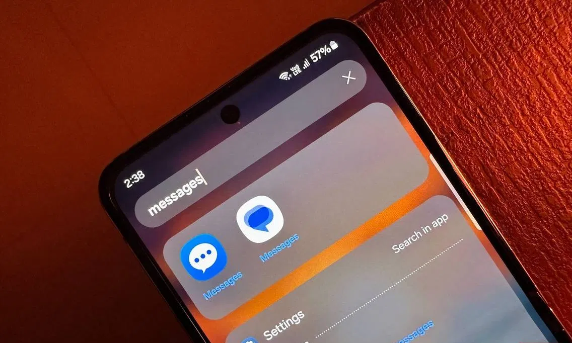 Ứng dụng tin nhắn của Samsung và Google trên điện thoại (Ảnh: Internet) Ứng dụng tin nhắn của Samsung và Google trên điện thoại (Ảnh: Internet)