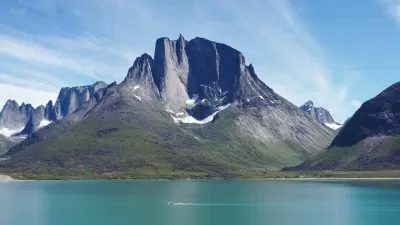 Vịnh Tasermiut đẹp huyền ảo. (Nguồn: Internet)