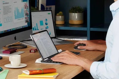 Bàn phím không dây Logitech K780 (Ảnh: Internet) Bàn phím không dây Logitech K780 (Ảnh: Internet)