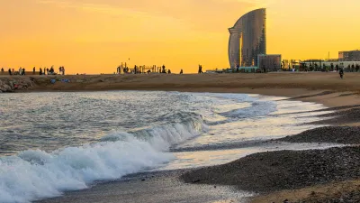 Bờ biển Barcelona. (Nguồn: Internet)