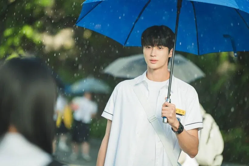 Byeon Woo Seok - Nam diễn viên Hàn Quốc được săn đón bậc nhất hiện nay! Byeon Woo Seok Cõng Anh Mà Chạy diễn viên diễn viên Hàn Lovely Runner nam diễn viên nam diễn viên hàn nam diễn viên Hàn Quốc siêu sao Yeon Woo