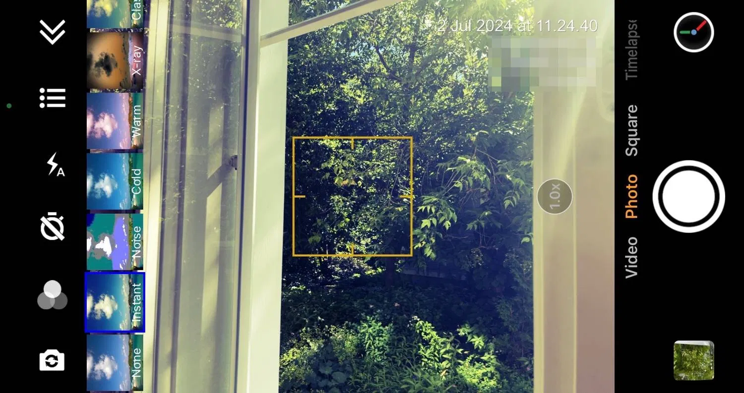 Ứng dụng Timestamp Camera Basic trên iOS (Ảnh: Internet) Ứng dụng Timestamp Camera Basic trên iOS (Ảnh: Internet)