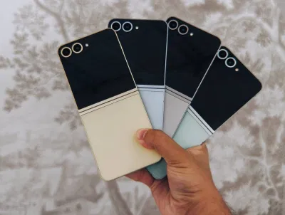 Điện thoại Galaxy Z Flip 6 với các màu khác nhau (Ảnh: Internet) Điện thoại Galaxy Z Flip 6 với các màu khác nhau (Ảnh: Internet)