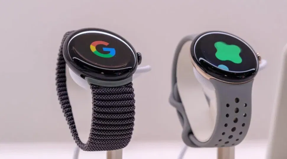 Các tùy chọn màu sắc của Pixel Watch 2 (Ảnh: Internet) Các tùy chọn màu sắc của Pixel Watch 2 (Ảnh: Internet)