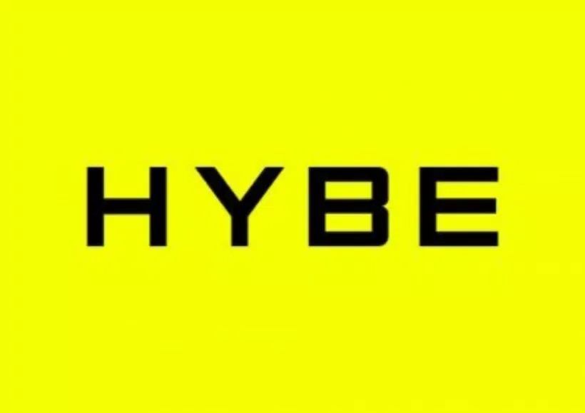 Giá cổ phiếu HYBE lao dốc sau khi thay đổi CEO (Ảnh: Internet)