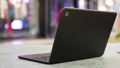Mặt sau của Pixelbook Go (Ảnh: Internet) Mặt sau của Pixelbook Go (Ảnh: Internet)