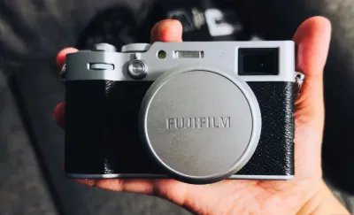 Máy ảnh Fujifilm X100VI (Ảnh: Internet) Máy ảnh Fujifilm X100VI (Ảnh: Internet)