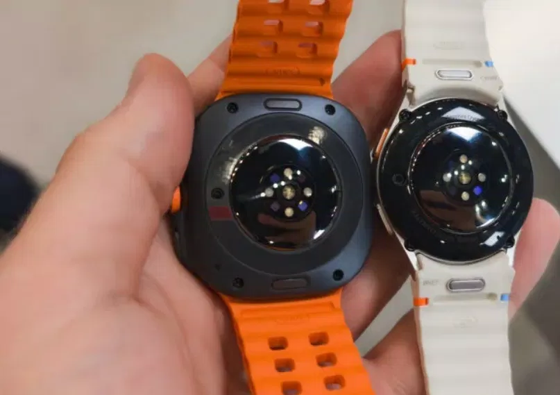 Các cảm biến của Galaxy Watch Ultra và Galaxy Watch 7 (Ảnh: Internet)