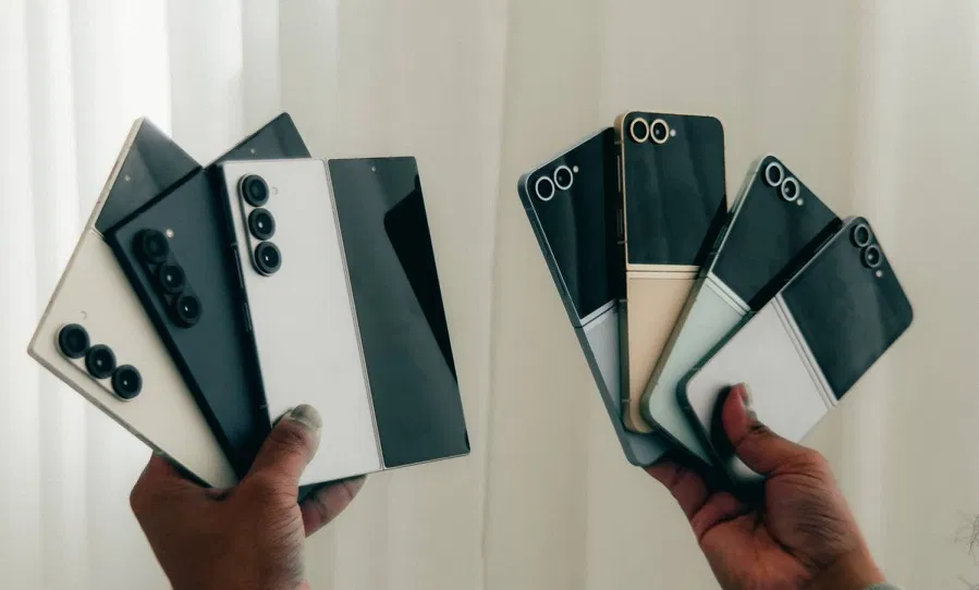 Điện thoại Galaxy Z Fold 6 và Flip 6 của Samsung với các tùy chọn màu sắc khác nhau (Ảnh: Internet) Điện thoại Galaxy Z Fold 6 và Flip 6 của Samsung với các tùy chọn màu sắc khác nhau (Ảnh: Internet)