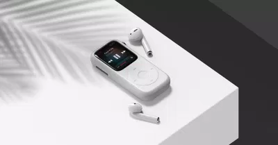 Tiny Pod biến Apple Watch thanh một máy nghe nhạc và thực hiện các tác vụ bằng cách xoay vòng “Click Wheel” (Ảnh: Internet) Tiny Pod biến Apple Watch thanh một máy nghe nhạc và thực hiện các tác vụ bằng cách xoay vòng “Click Wheel” (Ảnh: Internet)