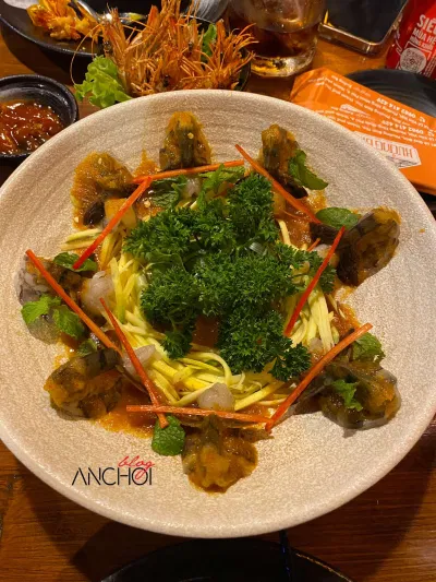 Món tôm sống sốt Thái tại Xưởng Bia Restaurant (nguồn: BlogAnChoi)