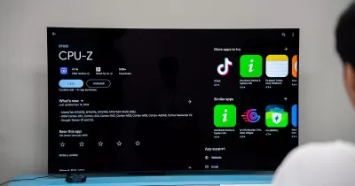 Với Google Play Store bạn có thể tải bất cứ ứng dụng nào bạn muốn (Ảnh: Internet) Với Google Play Store bạn có thể tải bất cứ ứng dụng nào bạn muốn (Ảnh: Internet)