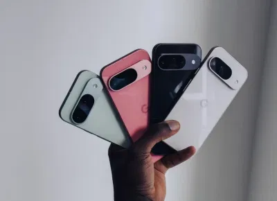 Các phiên bản màu sắc khác nhau của điện thoại Pixel 9 (Ảnh: Internet) Các phiên bản màu sắc khác nhau của điện thoại Pixel 9 (Ảnh: Internet)