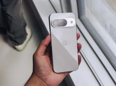 Điện thoại Pixel 9 màu trắng (Ảnh: Internet) Điện thoại Pixel 9 màu trắng (Ảnh: Internet)