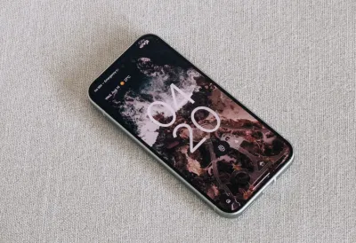 Màn hình khóa của điện thoại Pixel 9 (Ảnh: Internet) Màn hình khóa của điện thoại Pixel 9 (Ảnh: Internet)