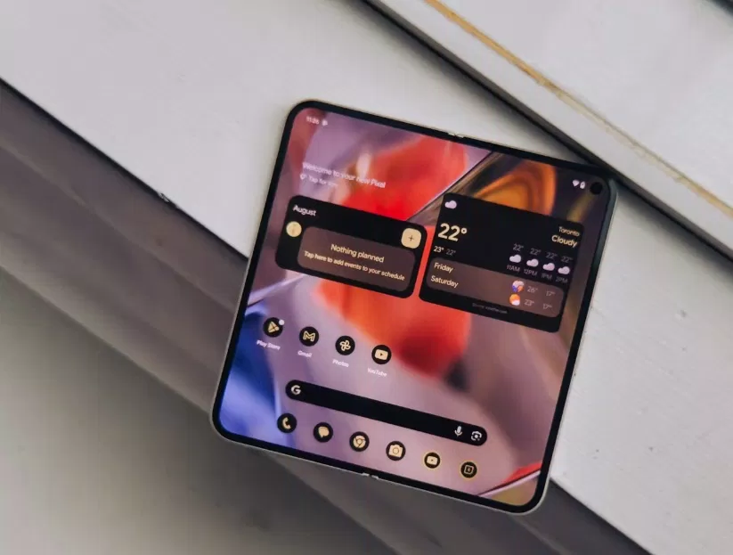 Điện thoại Pixel 9 Pro Fold khi mở ra (Ảnh: Internet) Điện thoại Pixel 9 Pro Fold khi mở ra (Ảnh: Internet)