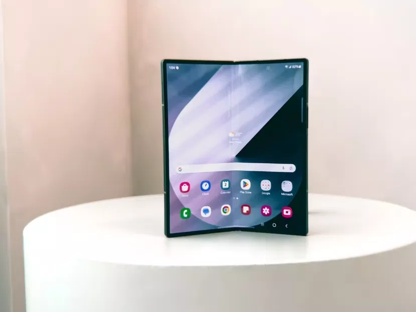 Điện thoại Galaxy Z Fold 6 của Samsung khi mở ra (Ảnh: Internet) Điện thoại Galaxy Z Fold 6 của Samsung khi mở ra (Ảnh: Internet)