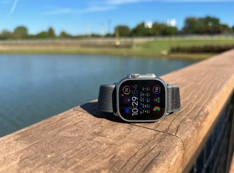 Đồng hồ Apple Watch Ultra 2 (Ảnh: Internet) Đồng hồ Apple Watch Ultra 2 (Ảnh: Internet)