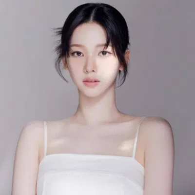 Karina trong chiến dịch làm đẹp của Musinsa Beauty (Ảnh: Internet)