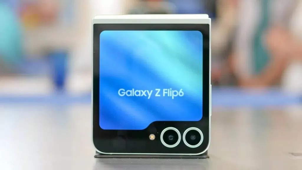 Galaxy Z Flip 6 sử dụng cảm biến 50MP (Ảnh: Internet) Galaxy Z Flip 6 sử dụng cảm biến 50MP (Ảnh: Internet)