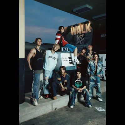 NCT 127 đã phát hành full album thứ 6 "WALK" vào ngày 15 tháng 7 (Ảnh: Internet) NCT 127 đã phát hành full album thứ 6 "WALK" vào ngày 15 tháng 7 (Ảnh: Internet)