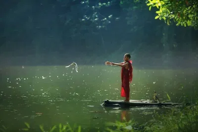 Làm nhiều việc thiện