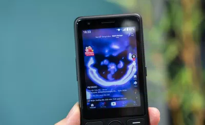 Với TCL T508N bạn có thể lướt TikTok một cách thoải mái (Ảnh: Internet) Với TCL T508N bạn có thể lướt TikTok một cách thoải mái (Ảnh: Internet)