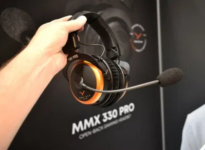 Tai nghe Beyerdynamic MMX 330 Pro được trưng bày tại IFA 2024 (Ảnh: Internet) Tai nghe Beyerdynamic MMX 330 Pro được trưng bày tại IFA 2024 (Ảnh: Internet)