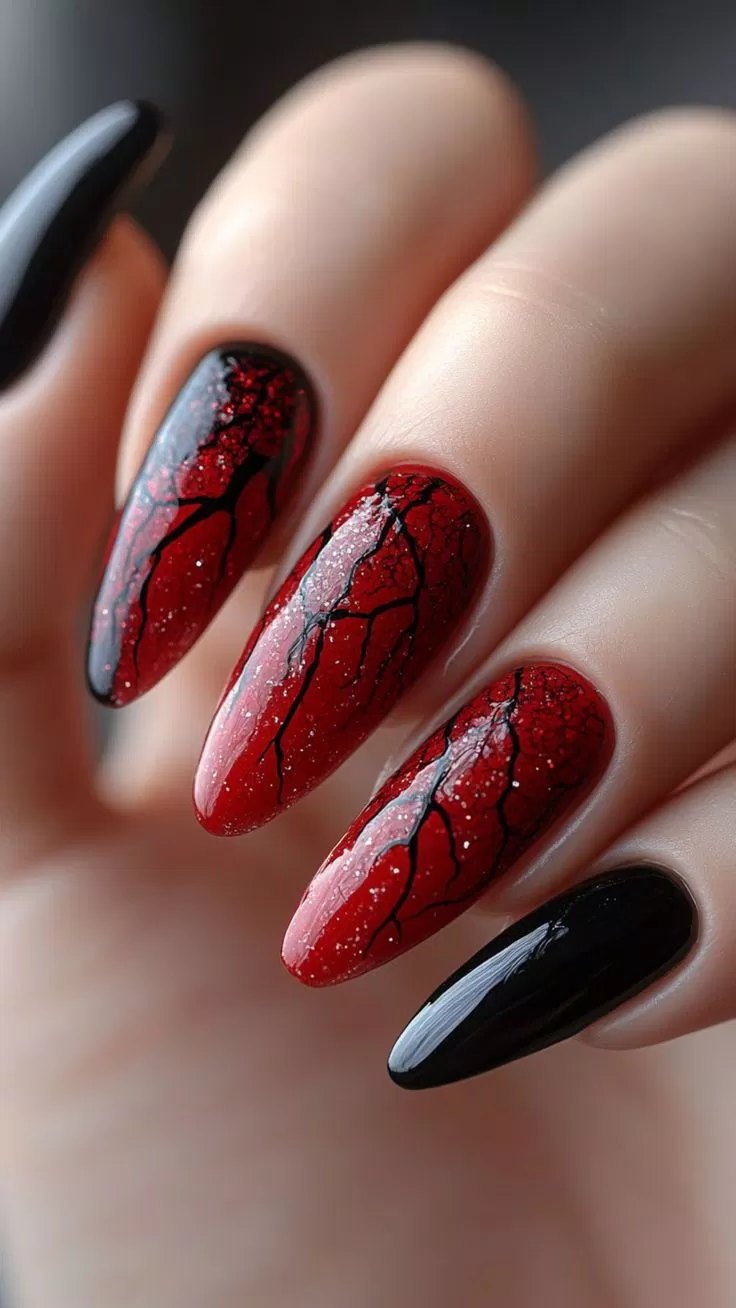 Những mẫu nail Halloween "ma mị"