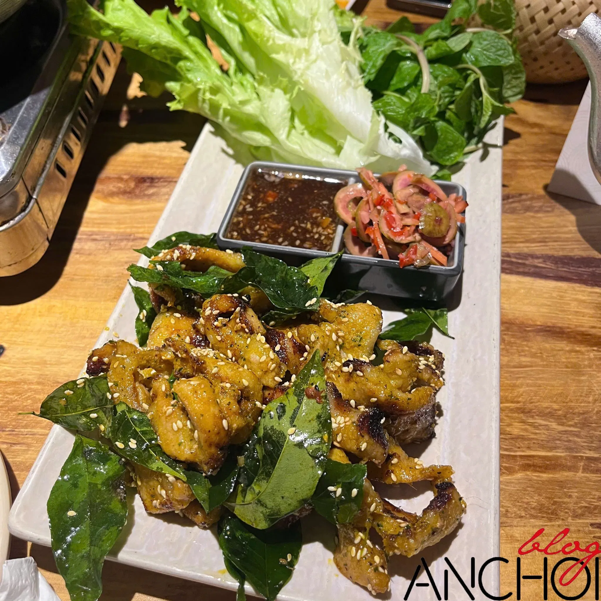 Mâm Son còn phục vụ món ăn vùng miền khác và mâm cơm nhà (Nguồn: BlogAnChoi)