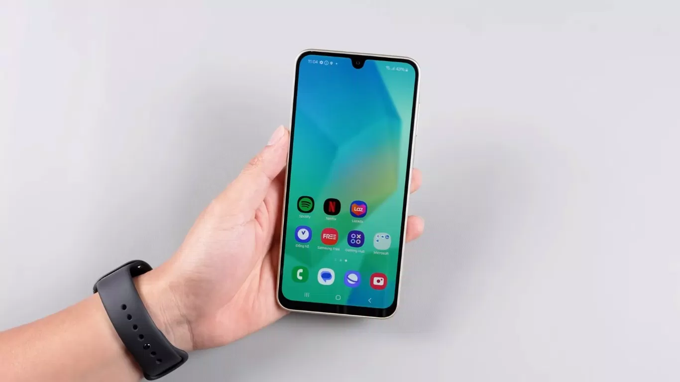 Galaxy A16 5G vẫn có thiết kế theo kiểu giọt nước khá lỗi thời (Ảnh: Internet) Galaxy A16 5G vẫn có thiết kế theo kiểu giọt nước khá lỗi thời (Ảnh: Internet)