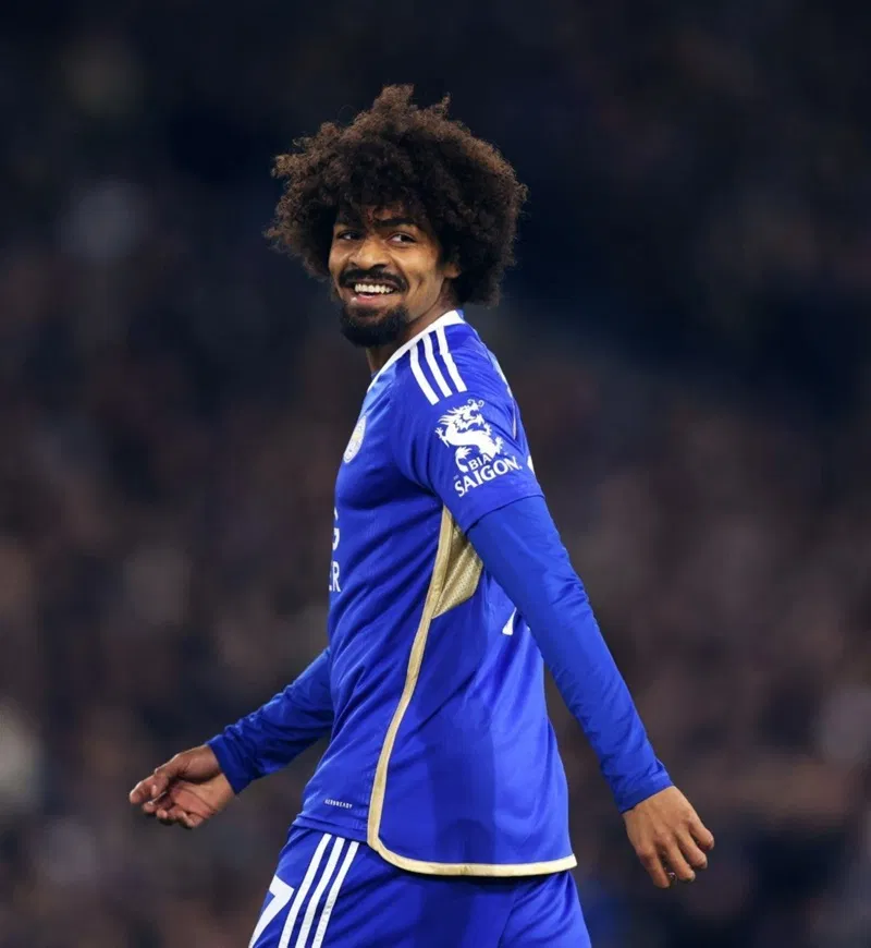 Hamza Choudhury là trụ cột ở tuyến giữa của The Foxes trong nhiều năm qua. Ảnh: Internet.