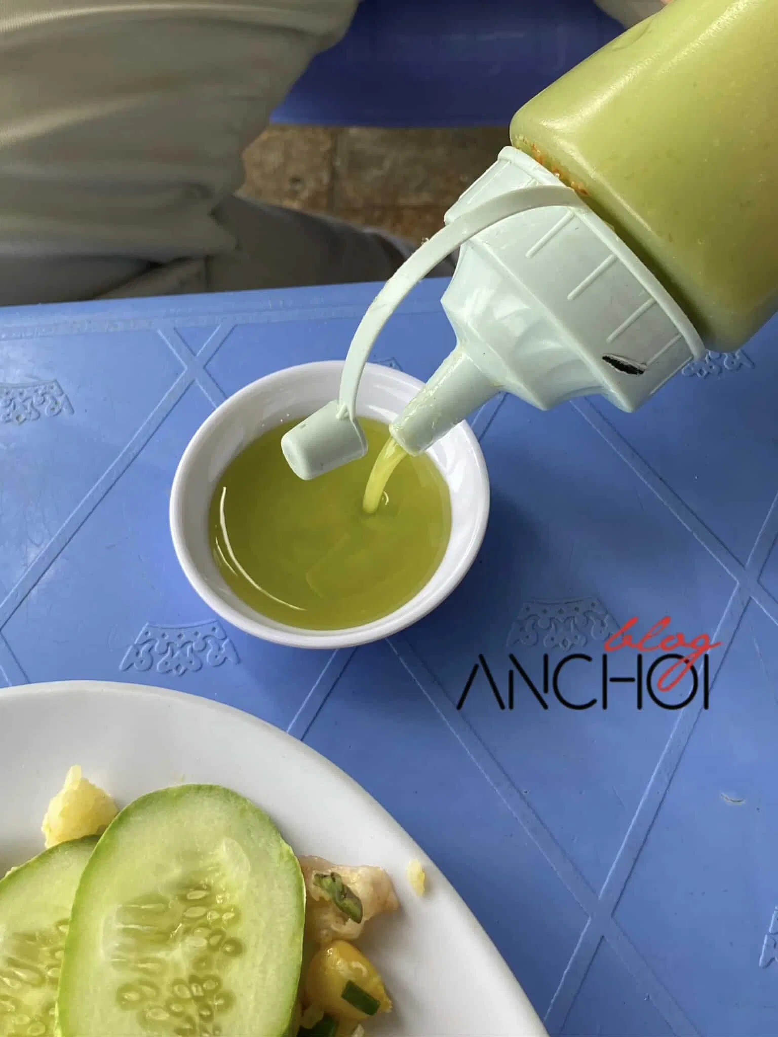 Muối ớt xanh tự làm tại quán hàu sữa Quý Mập (nguồn: BlogAnChoi)