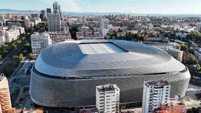 Sân Santiago Bernabeu chuẩn bị thay đổi tên gọi mới ngắn gọn hơn. Ảnh: Internet.