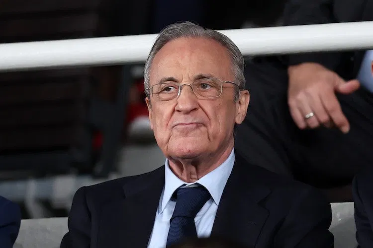 Chủ tịch Florentino Perez dành sự tôn trọng lớn với Santiago Bernabeu. Ảnh: Internet.