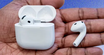 Tai nghe Bluetooth có chất lượng âm thanh không hề thua kém tai nghe có dây (Ảnh: Internet) Tai nghe Bluetooth có chất lượng âm thanh không hề thua kém tai nghe có dây (Ảnh: Internet)