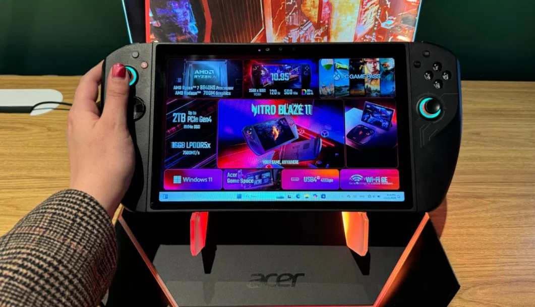 Máy chơi game Acer Nitro Blaze 11 (Ảnh: Internet) Máy chơi game Acer Nitro Blaze 11 (Ảnh: Internet)