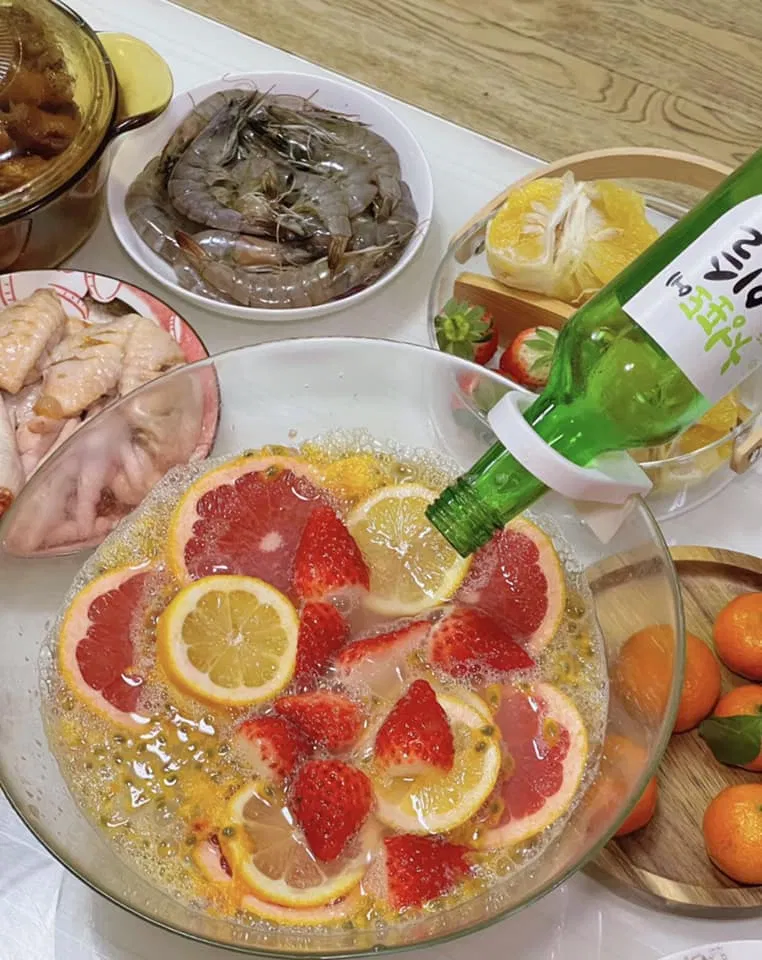 Những cách pha soju ngon bất bại trên bàn nhậu (Ảnh: Internet)