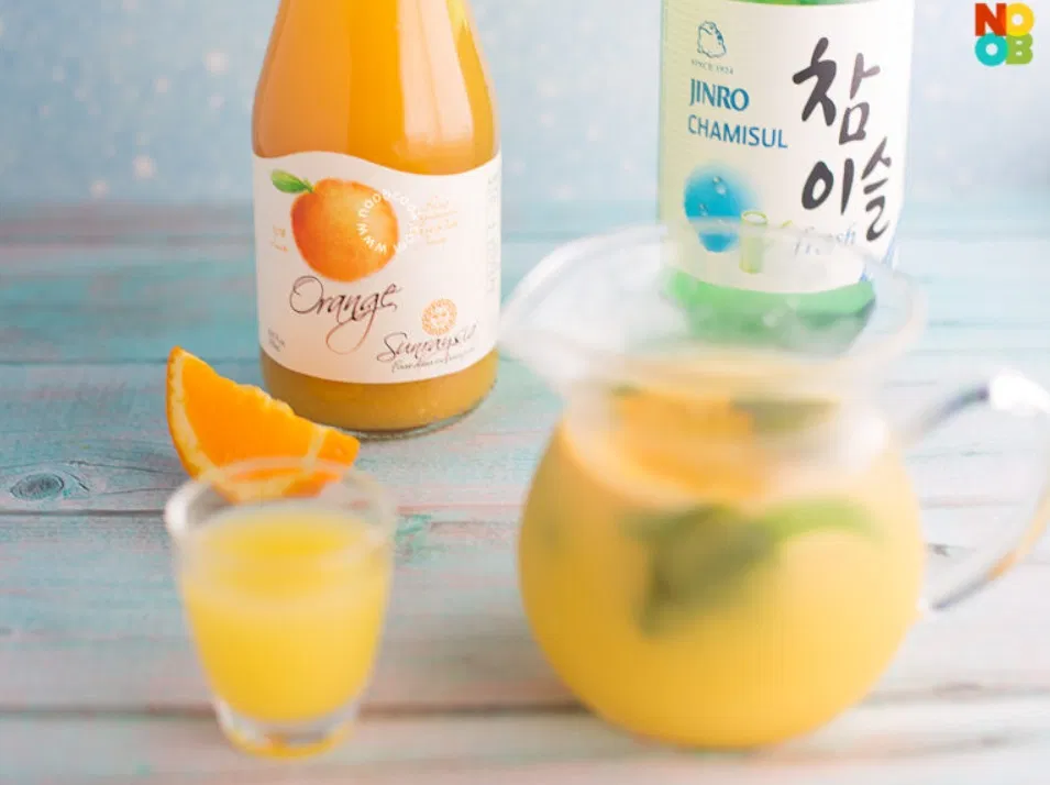 Những cách pha soju ngon bất bại trên bàn nhậu (Ảnh: Internet)