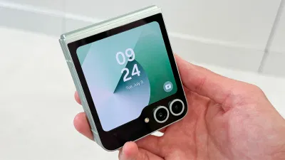 Galaxy Z Flip FE sẽ có màn hình tương tự như Galaxy Z Flip 6 (Ảnh: Internet) Galaxy Z Flip FE sẽ có màn hình tương tự như Galaxy Z Flip 6 (Ảnh: Internet)