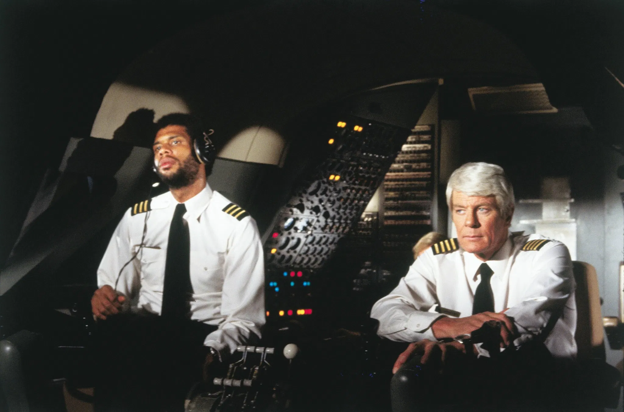 Bộ phim Airplane! (1980) - Ảnh: Intrenet