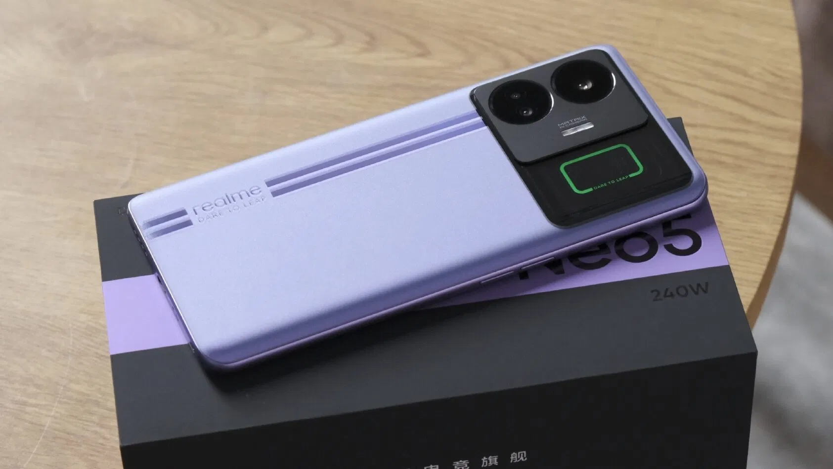 Điện thoại xách tay trong năm 2025 có lẽ vẫn sẽ là một món hời nếu nó phù hợp với nhu cầu của bạn (Nguồn: Internet)