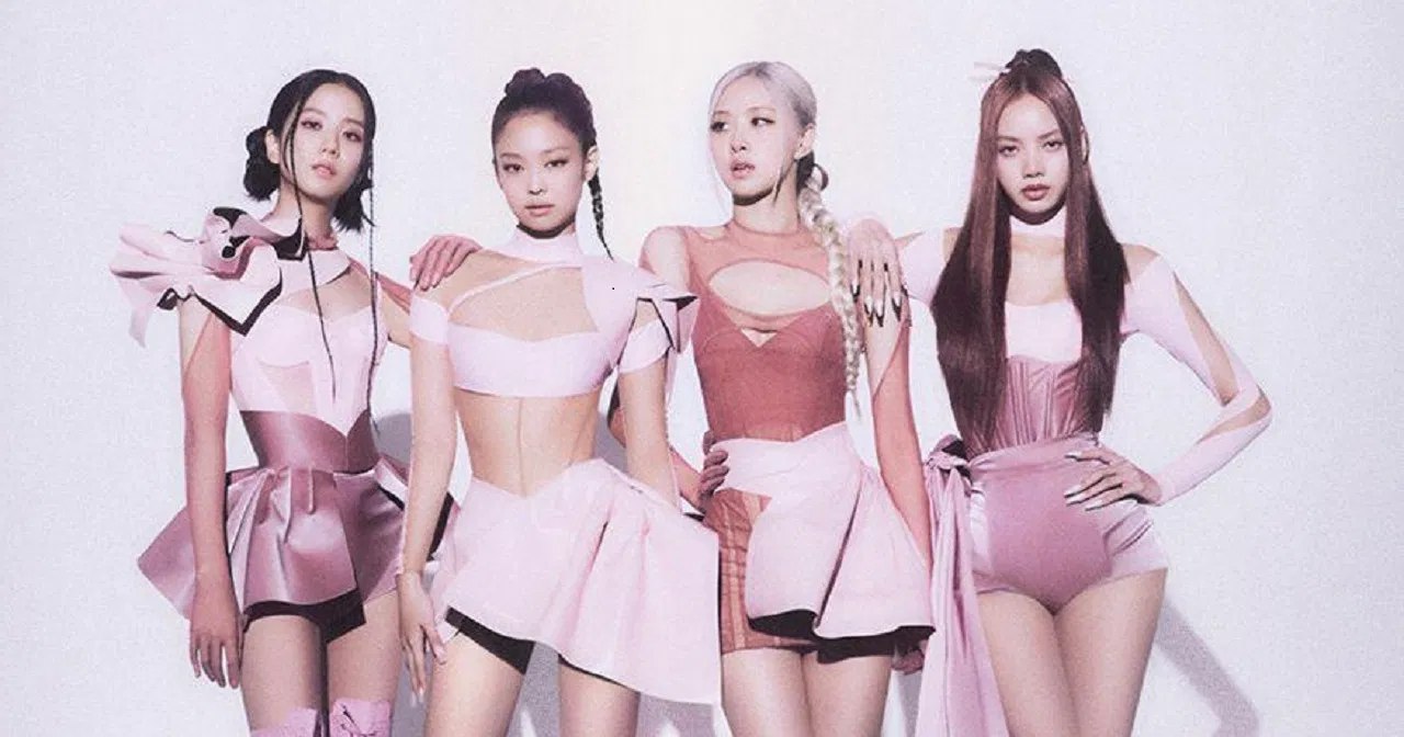 "Born Pink World Tour" kéo dài từ năm 2022 đến 2023 (Ảnh: Internet)