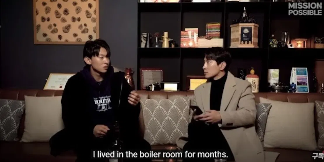 Dex từng ngủ trong phòng lò hơi và tìm đến rượu để đối mặt với thực tại (Ảnh: Internet)