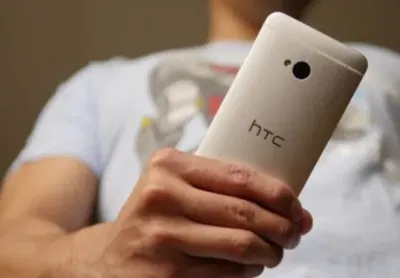 Điện thoại HTC One M7 (Ảnh: Internet) Điện thoại HTC One M7 (Ảnh: Internet)