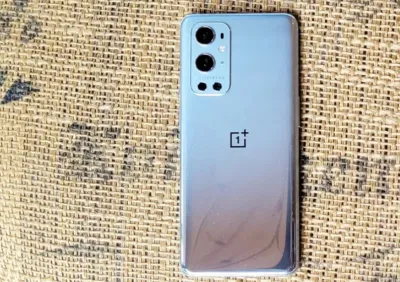 Điện thoại OnePlus 9 Pro (Ảnh: Internet) Điện thoại OnePlus 9 Pro (Ảnh: Internet)