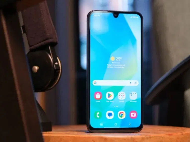 Màn hình chính của điện thoại Galaxy A16 5G (Ảnh: Internet)