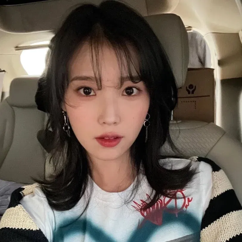 Kiểu tóc mullet đuôi sói nữ dáng cánh bướm