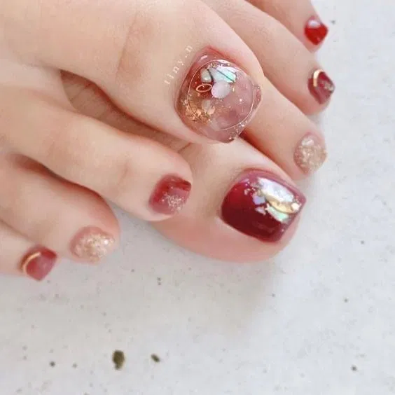 Mẫu nail chân đẹp sáng da (Ảnh: Internet)