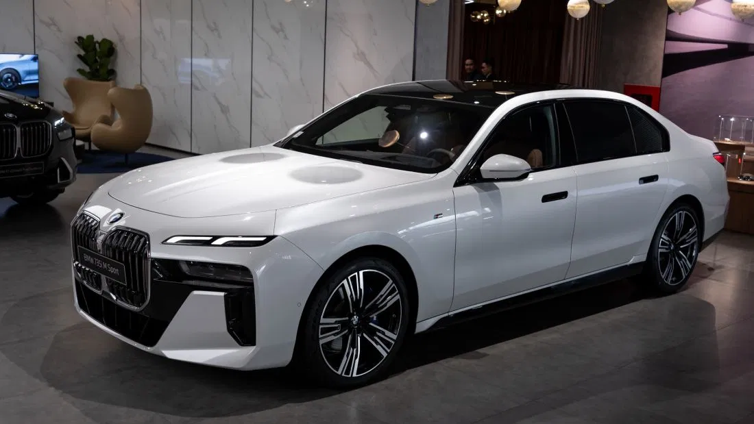 BMW 7-Series – Đối Thủ Xứng Tầm Của S-Class (Nguồn: Internet)